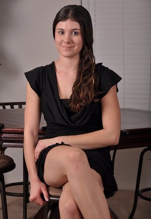 Sexyable coeds enjoys a lesbian threesome in the dorm room